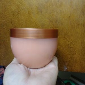 Bath and body works body butter